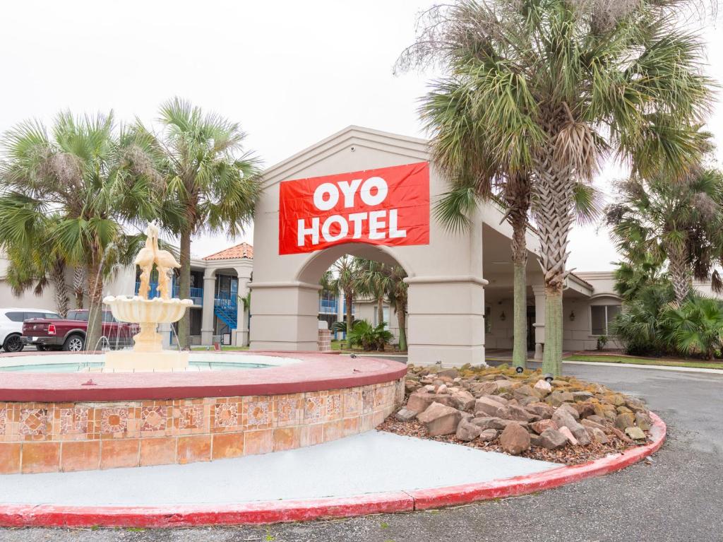 OYO Hotel Baton Rouge - Mead Rd Main image 1